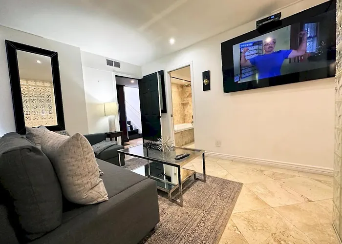 7 Bedroom Golf Tennis Villa *